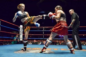 zaw-trading-women-martial-arts